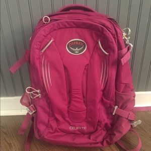 Osprey Celeste Daypack in Magenta